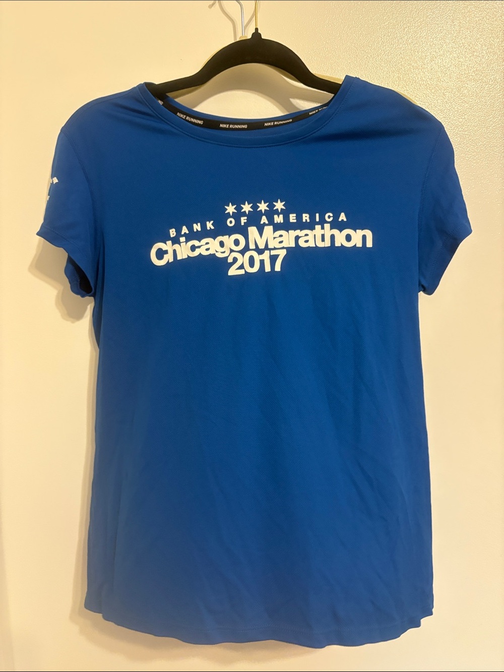 Nike Blue Chicago Marathon 2017 Short Sleeve Tee